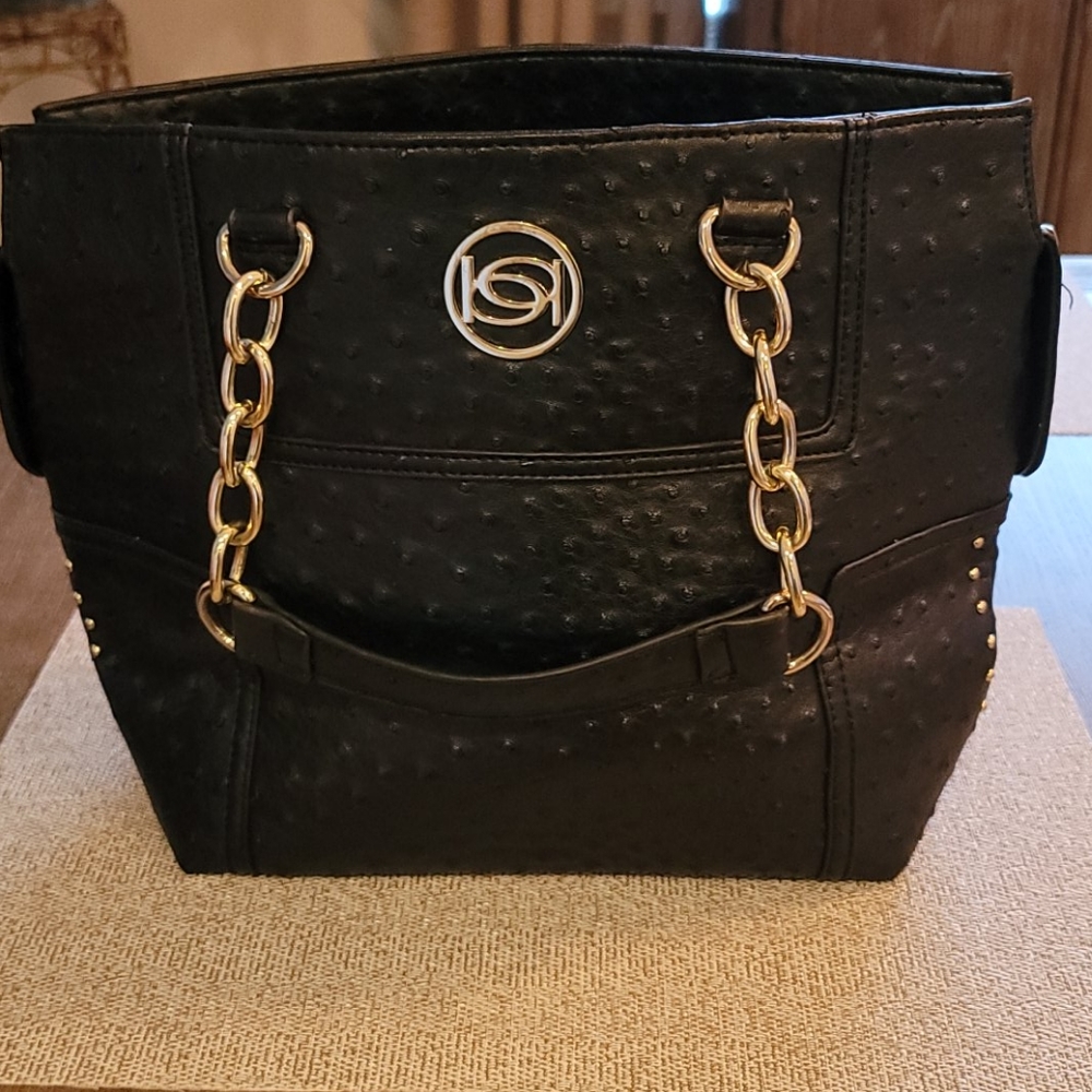 Bebe Tote